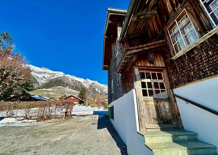 300 Years Old Close To Center Ski-lift Chateau-d'Oex